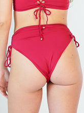 Carregar imagem no visualizador da galeria, Parte de Baixo Hot Pant Biquíni Varadero Rosa Cereja UV 50+
